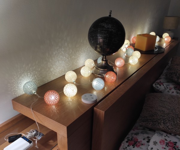 Déco guirlande lumineuse chambre : toutes les idées